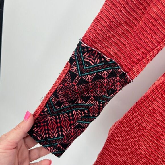 Soft Surroundings Women's Waffle Knit Patchwork Thermal Cuff Top Red XS Boho - Picture 8 of 13